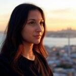 Yakamozlu Hayaller Boğaz Kıyısında Travesti Buluşmaları